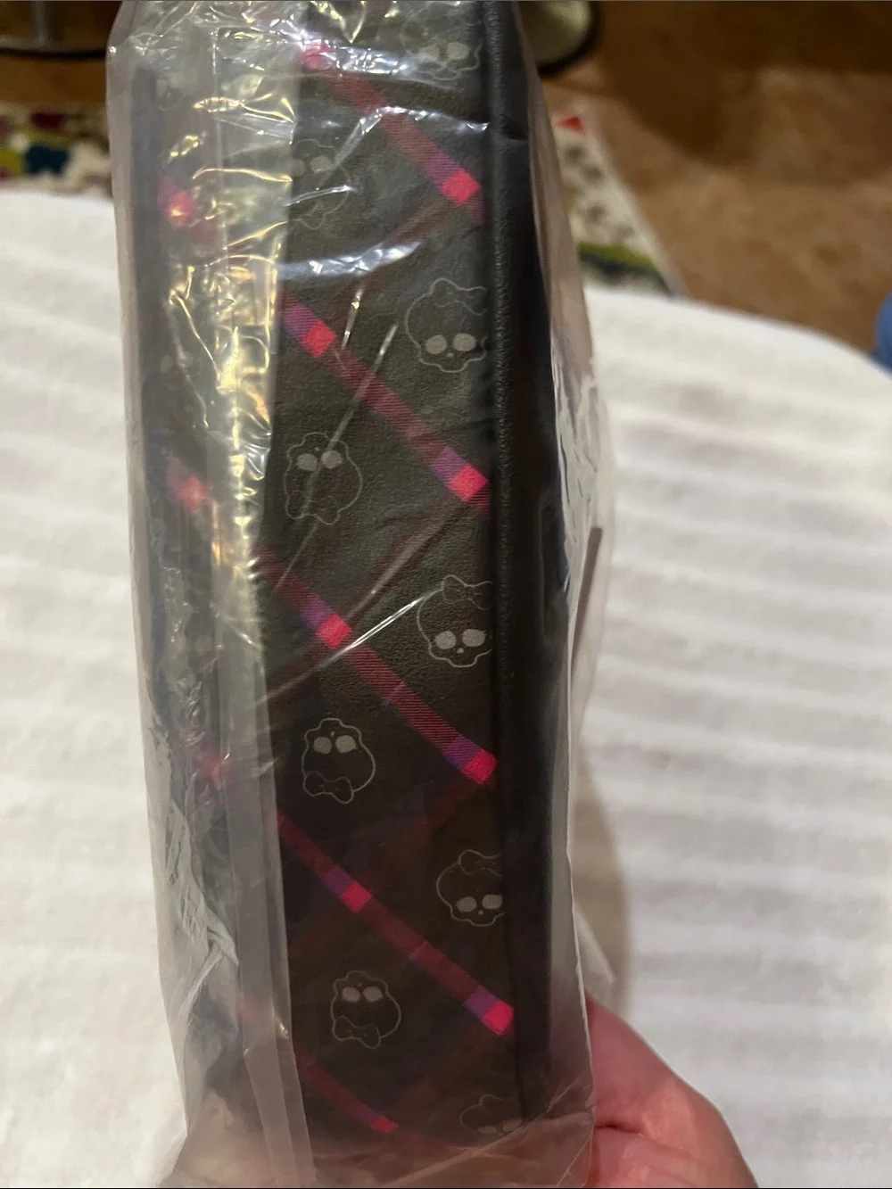 monster high Black and Pink Chain Charm Crossbody Bag